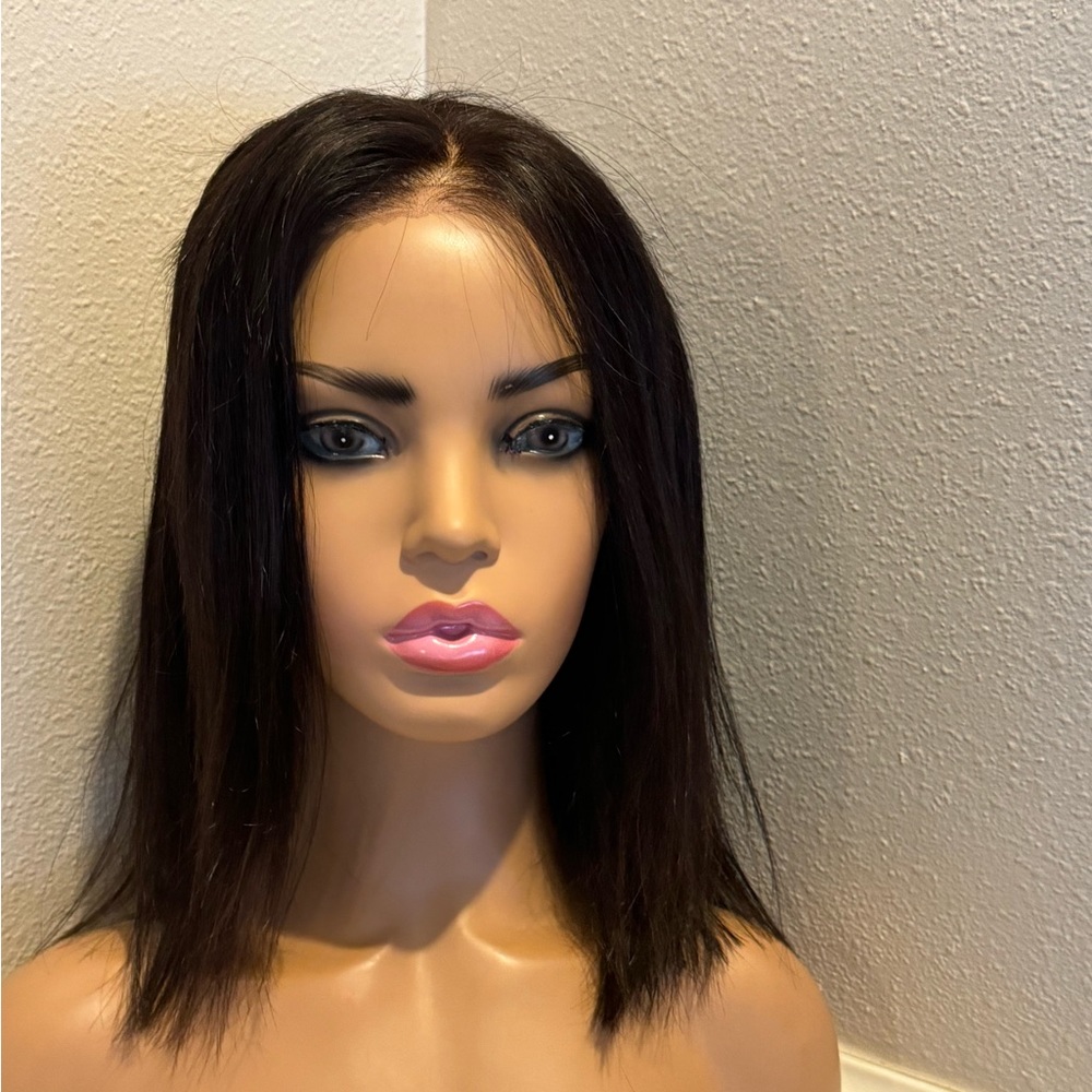 Human hair pre-cut lace, bleached knots 5x5 lace front wig